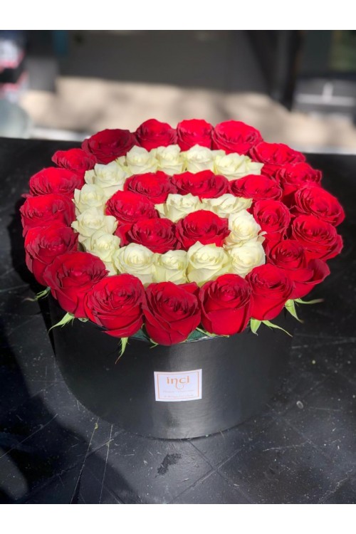 G Harfli Kırmızı Gül Kutusu