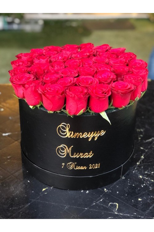 Dolu Kırmızı Gül Kutusu
