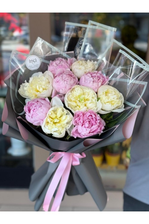 Pastel Karışık Şakayık Buketi