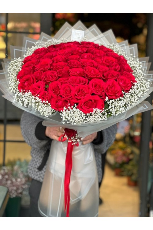 Cipsofilya Çerçeveli Büyük Kırmızı Gül Buketi